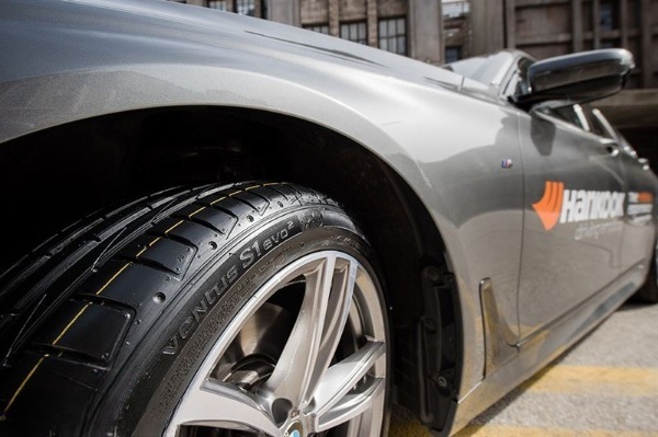 Hankook_Ventus_S1_evo2_K117_2.jpg