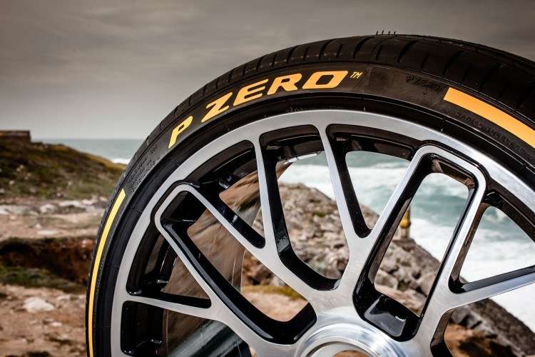 pirelli_P_ZERO_SPORTS_CAR_1.jpg